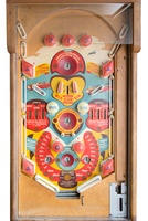 Image # 77427: Wisconsin Playfield - Rolldown Version 
(Serial number 3392.)
