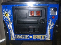 Image # 64127: Jack�Bot Gold and Yellow Cabinet - Front 
(Serial number 53351102134.)