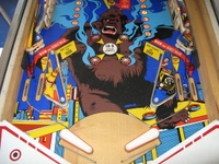 Image # 46094: The Best Jump Lower Playfield 
(The outlanes on this game were blocked by the owner to extend playing time.)