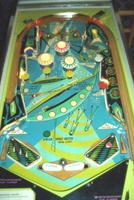 Image # 20311: Capersville German Playfield 
(Note the flippers are closed ('zipped') in this image.)