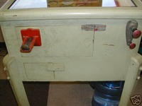 Image # 31563: Carnival Cabinet - Front 
(Cabinet has been repainted but is included here to show its other features.)