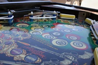Image # 19066: Eight Ball Deluxe Lower Playfield - Downfield View
