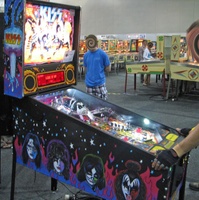Image # 65374: KISS (Pro) Cabinet - Left 
(Photographed at the Northwest Pinball and Arcade Show, June 2015. Serial number 254018.)