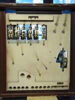 Image # 48483: Doodle Bug Behind Early Production Backglass 
(The insert has no provisions for match numbers. Serial number 65420.)