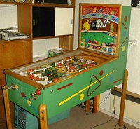 Image # 6340: "8 Ball" Cabinet - Full View 
(The cabinet has been repainted but is included here to show its other features. Serial number 52250.)