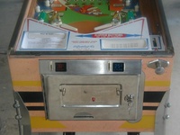 Image # 16126: Flying Carpet Cabinet - Front 
(The instruction card shown here is the wrong one for this game. It belongs to Gottlieb's 1968 'Royal Guard'.)
