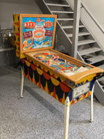 Image # 82720: Around the World Cabinet - Full View 
(The owner stated he has had this game since the early 1960s.)