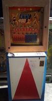 Image # 53763: 400 Cabinet - Front 
(The cabinet on this game has been repainted but is included here to show its other features.)