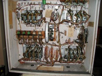 Image # 17156: Freedom Early Production - Inside Backbox 
(This image is from the game with serial number 1100.)