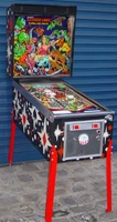Image # 15081: Asteroid Annie and the Aliens Cabinet - Full View 
(The red legs are not original to this game.)